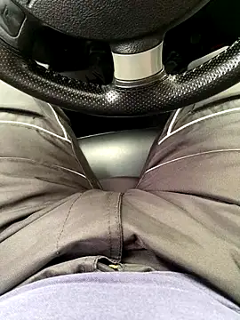 Snapshot of maxvergo chatting on 10-06-25, 08:17 maxvergo online show from 10-06-25, 08:17