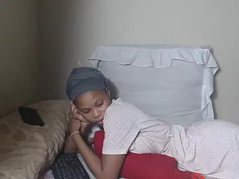  SweetLips  online show from 10-30-25, 10:32