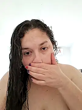 Snapshot of valkiriabbw chatting on 09-18-25, 06:21 valkiriabbw online show from 09-18-25, 06:21