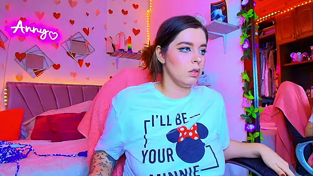 Anny Hurtado online show from 09-11-25, 07:19