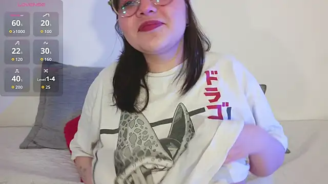 Snapshot of Gaby99_ chatting on 10-01-25, 03:12 Gaby99 online show from 10-01-25, 03:12