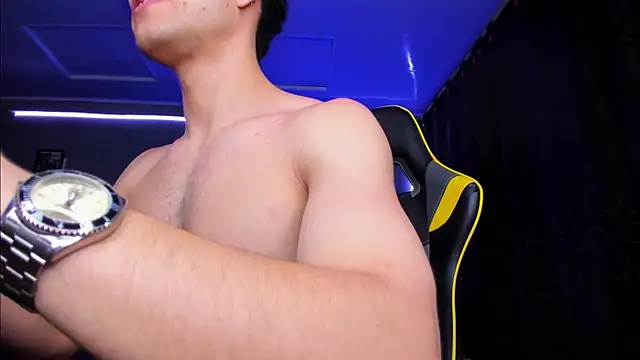 alexgiraldo   online show from 11-12-25, 02:45