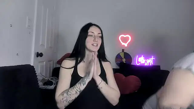 Snapshot of torithequeen chatting on 02-22-26, 02:59 torithequeen online show from 02-22-26, 02:59