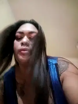 Snapshot of EmmaKantutera chatting on 11-04-25, 05:23 EmmaKantutera online show from 11-04-25, 05:23