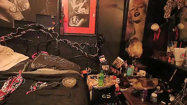 Splash Queen420 online show from 02-19-26, 03:13