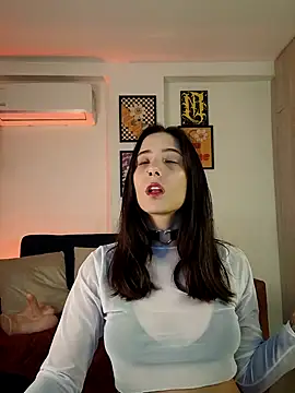 mishelkrave  online show from 10-18-25, 01:08