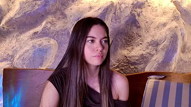 Katarina Rostova online show from 12-21-25, 01:29