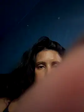 Angelaarayexx online show from 10-18-25, 07:20