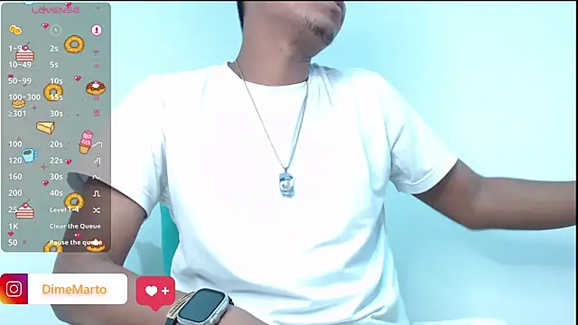 Snapshot of mike_black_22 chatting on 10-07-25, 04:15 mike black 22 online show from 10-07-25, 04:15