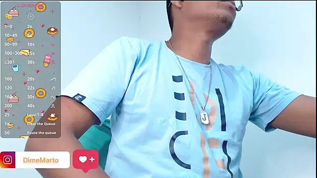 Snapshot of mike_black_22 chatting on 11-05-25, 03:45 mike black 22 online show from 11-05-25, 03:45