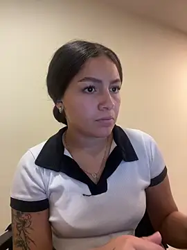 Alyha Cortes online show from 03-20-26, 01:38