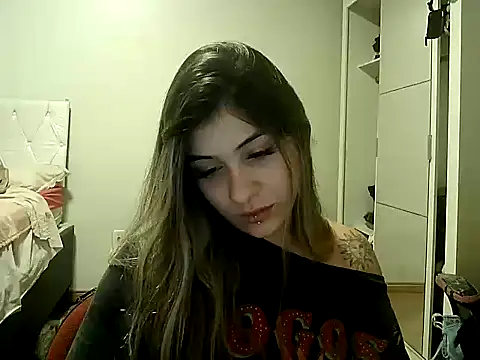 Becca B online show from 03-10-26, 04:50