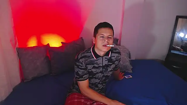 sexxpool online show from 05-12-26, 02:41