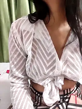 Snapshot of Shalu_G chatting on 04-24-26, 04:15 Shalu G online show from 04-24-26, 04:15