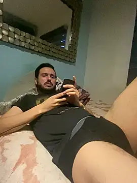 Snapshot of Alexitho25 chatting on 06-28-26, 12:22 Alexitho25 online show from 06-28-26, 12:22