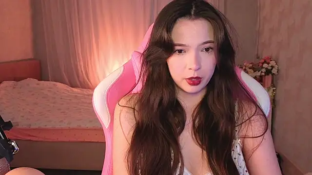 Snapshot of yuna_sunshy chatting on 05-14-26, 12:17 yuna sunshy online show from 05-14-26, 12:17