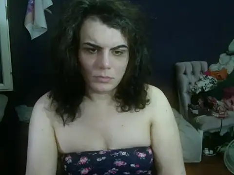 Snapshot of turkishTransEfsun chatting on 06-12-26, 02:16 turkishTransEfsun online show from 06-12-26, 02:16