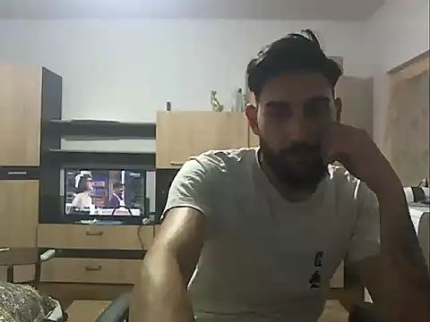 Alexgrc13 online show from 09-29-25, 05:29