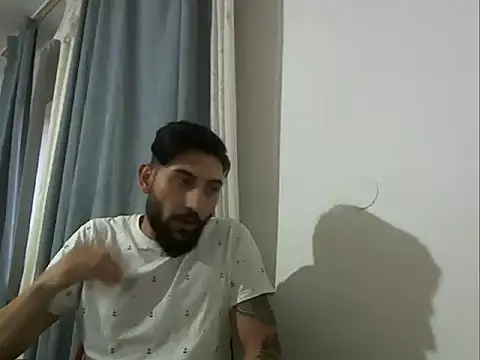 Alexgrc13 online show from 10-03-25, 01:52