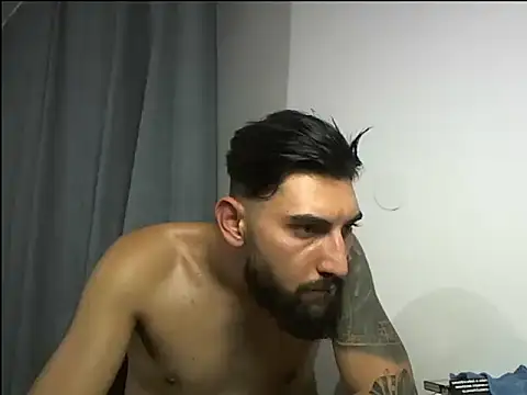 Alexgrc13 online show from 10-21-25, 08:09