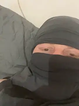 Snapshot of andre1z1nh0 chatting on 02-28-26, 11:06 andre1z1nh0 online show from 02-28-26, 11:06