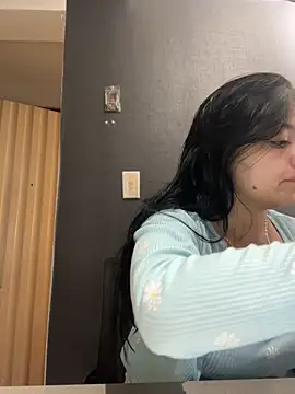 Emily Rivers  online show from 11-04-25, 01:10