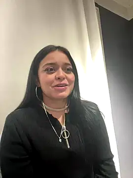 Emily Rivers  online show from 11-29-25, 01:19