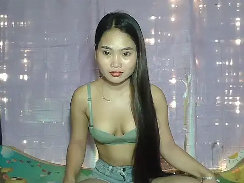 Snapshot of Quency_69 chatting on 04-23-26, 11:29 Quency 69 online show from 04-23-26, 11:29