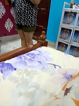 indiancouple659 online show from 02-16-26, 11:06