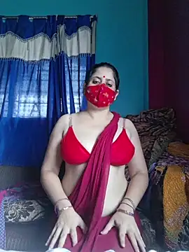 Snapshot of indiancouple659 chatting on 06-21-26, 06:27 indiancouple659 online show from 06-21-26, 06:27