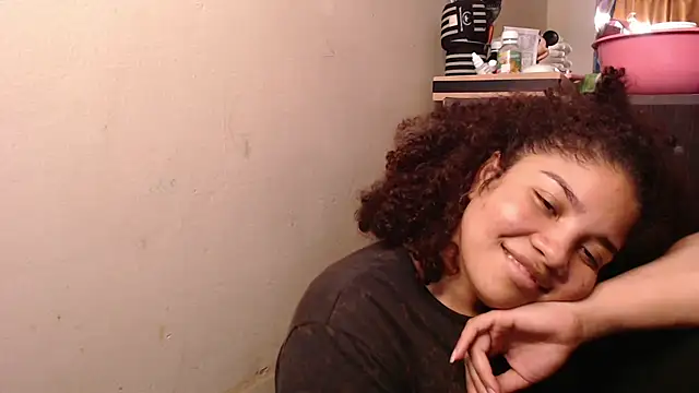 madelene online show from 10-14-25, 02:23