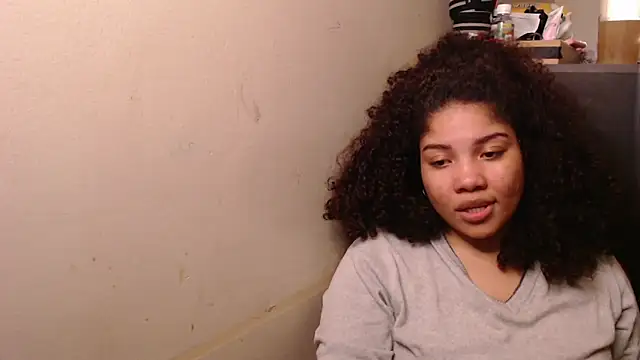 madelene online show from 10-23-25, 03:06