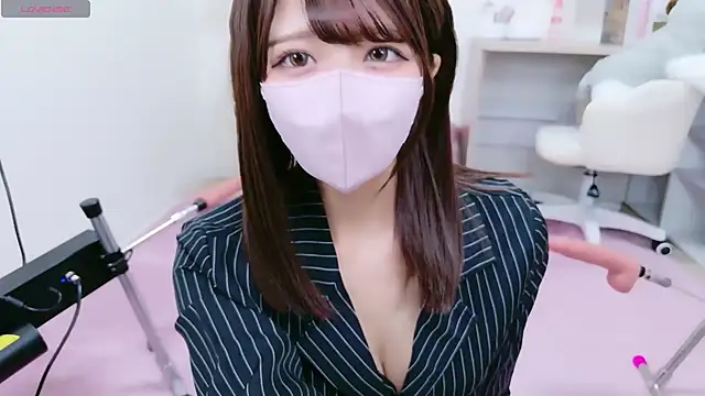 Reina Fcup online show from 01-10-26, 12:18