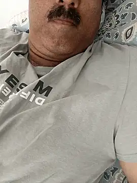 moonflower25 online show from 02-25-26, 05:44