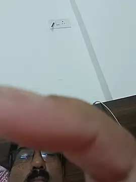 moonflower25 online show from 05-30-26, 12:19