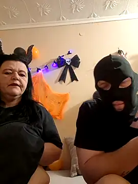 Snapshot of BlacReign chatting on 10-17-25, 07:05 BlacReign online show from 10-17-25, 07:05