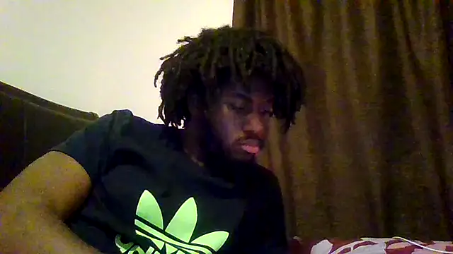 Snapshot of ThickDic28 chatting on 09-15-25, 04:34 ThickDic28 online show from 09-15-25, 04:34