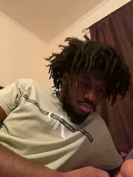 Snapshot of ThickDic28 chatting on 09-24-25, 01:09 ThickDic28 online show from 09-24-25, 01:09