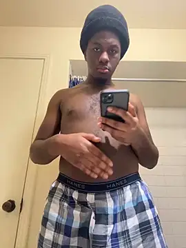 Snapshot of ThickDic28 chatting on 11-10-25, 06:45 ThickDic28 online show from 11-10-25, 06:45