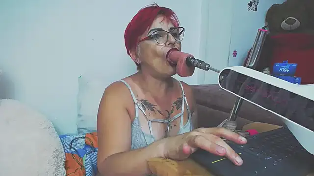 Yeny hot  online show from 10-01-25, 04:40