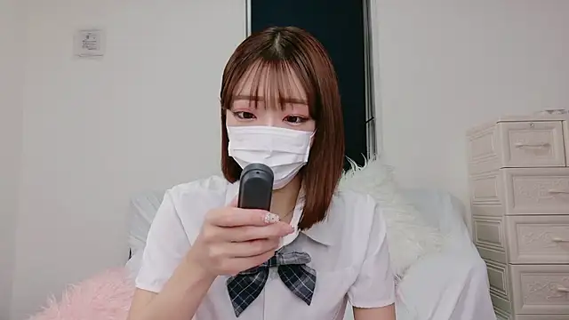 Snapshot of Rina_72 chatting on 09-28-25, 08:20 Rina 72 online show from 09-28-25, 08:20