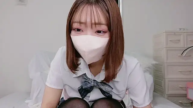 Snapshot of Rina_72 chatting on 10-06-25, 04:32 Rina 72 online show from 10-06-25, 04:32