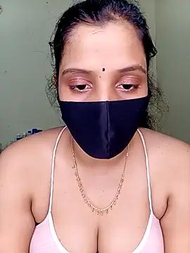 Rose-luckey online show from 11-15-25, 06:59