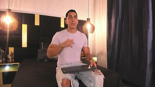 Lucio  Fox online show from 02-07-26, 11:36