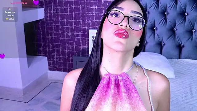 lissafeniix  online show from 09-18-25, 10:17