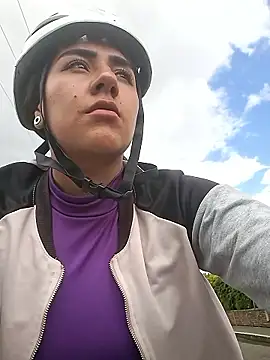 CAROLINE  07 online show from 04-03-26, 07:01