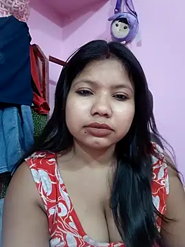 Snapshot of Redchery chatting on 04-21-26, 05:06 Redchery online show from 04-21-26, 05:06