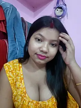 Snapshot of Redchery chatting on 05-22-26, 06:57 Redchery online show from 05-22-26, 06:57
