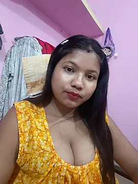 Snapshot of Redchery chatting on 06-29-26, 05:57 Redchery online show from 06-29-26, 05:57