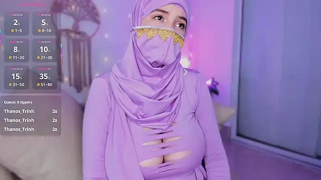 Snapshot of salma_isawwii chatting on 09-13-25, 01:11 salma isawwii online show from 09-13-25, 01:11